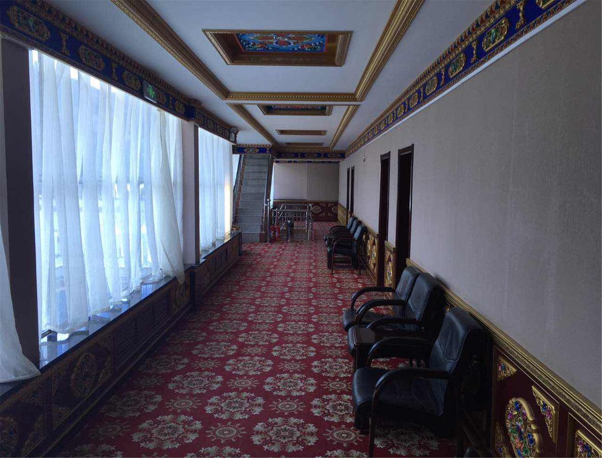 Overseas Tibetan Hotel Xiahe Bagian luar foto