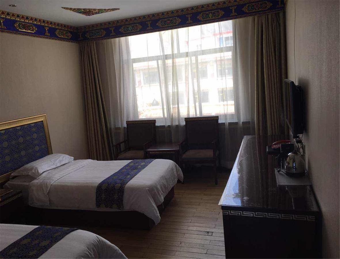 Overseas Tibetan Hotel Xiahe Bagian luar foto